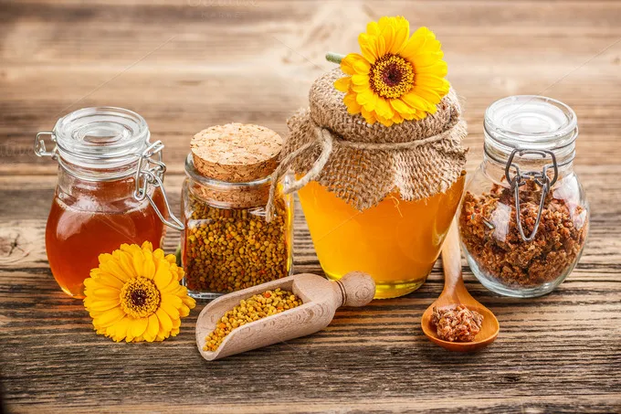 Food bloggers photography by Grafvision - photo jars of honey